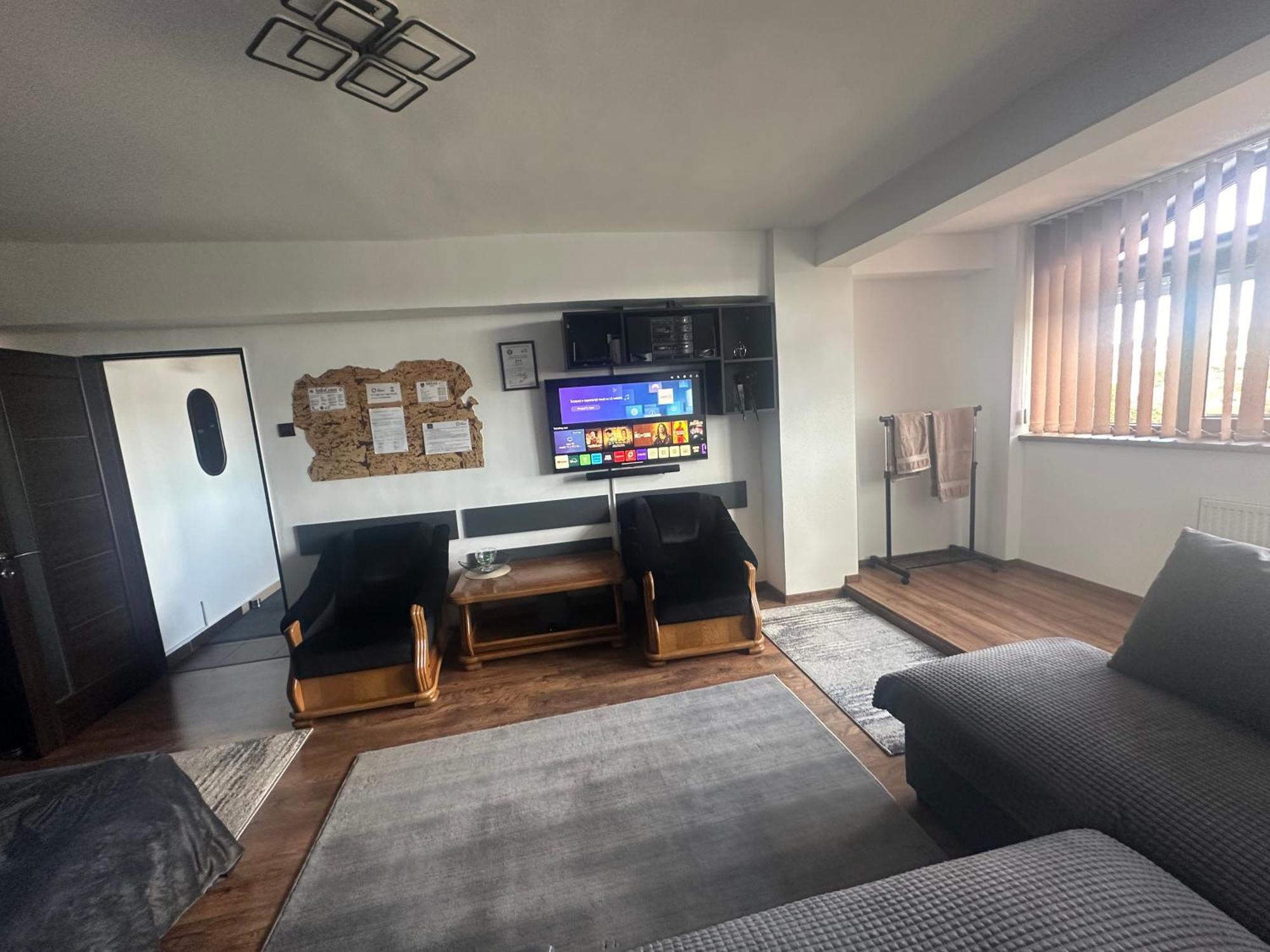 High Level Apart Oradea Free Reserved Parking Extérieur photo